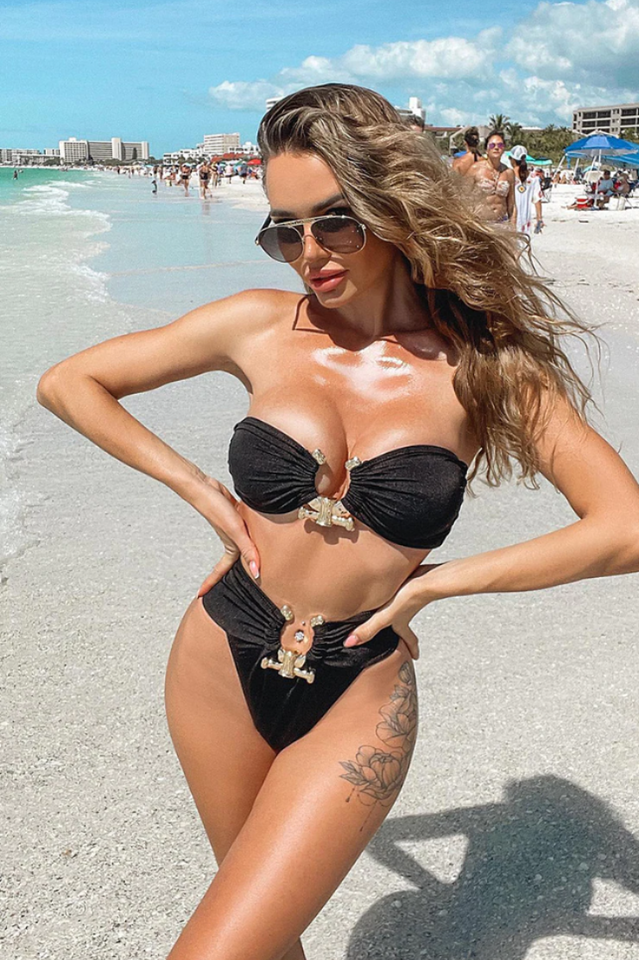 Dövme Süslemeli Bikini Takımı